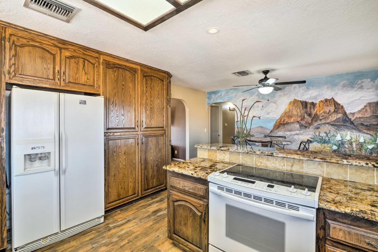 Bullhead City Home With Private Pool, Hot Tub And View ภายนอก รูปภาพ